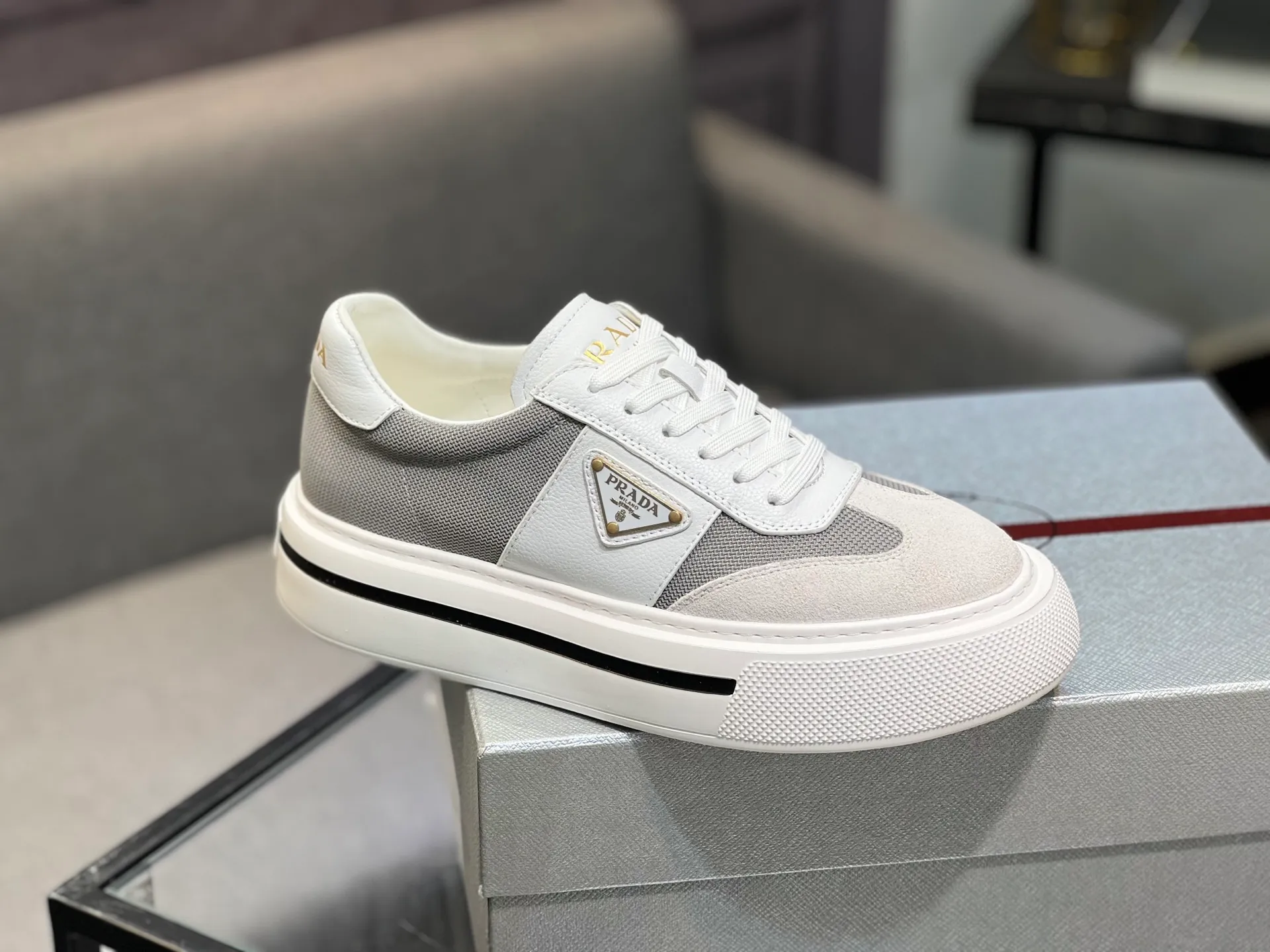 Men's shoes 💰580 [PRADA] Men's shoes are popular in the counter, the official website is synchronized, 1 high-quality shipment ✔️ Original frosted cowhide + cowhide lining, 1🆚1 replica, original sole, 38-45 (45 customized, non-refundable)